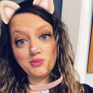 Meet your Posher, Laci